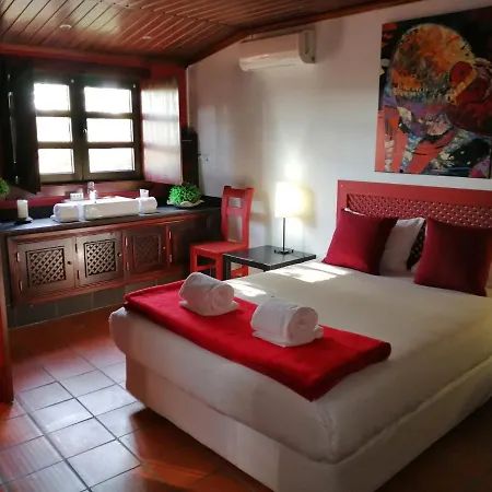Kır Evi Colmeal *